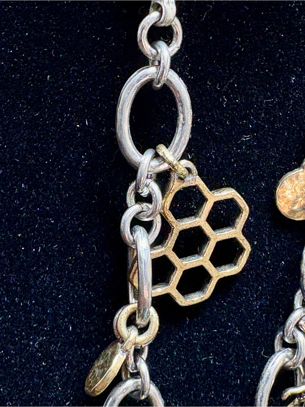 Lucky Brand Bee & Honeycomb Charm Bracelet-Beautiful Construction. Adorable! - Picture 8 of 15